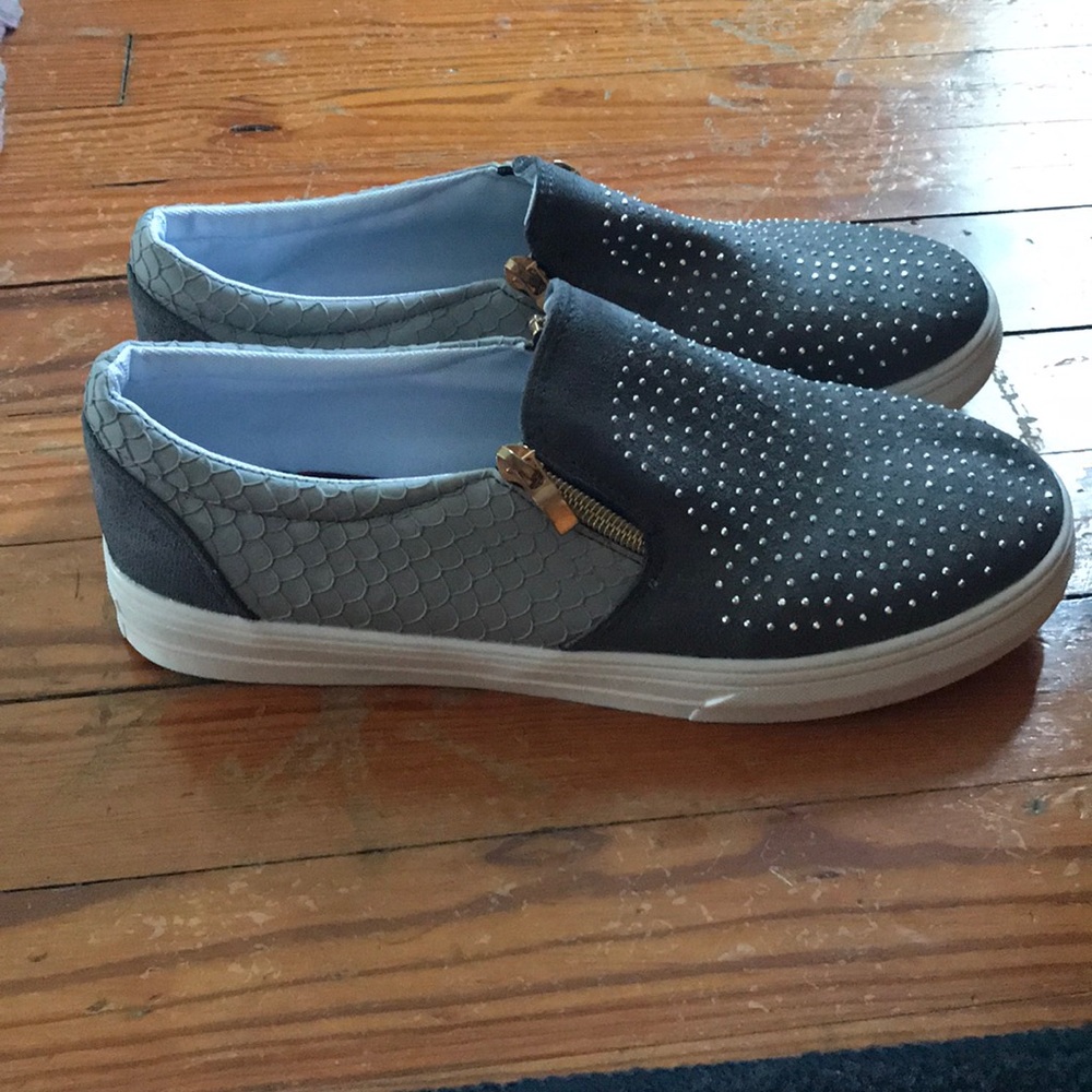 Size 9 ladies shoes